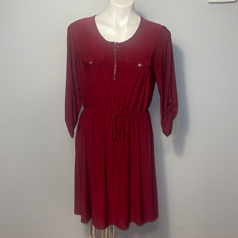 PerSeption Concept ladies maroon midi dress. 3/4 sleeves. Medium. Gold accents